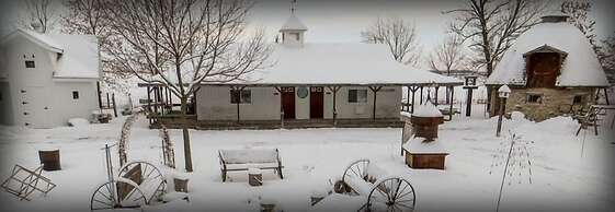 Cupola Inn Bed & Breakfast