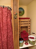 Cupola Inn Bed & Breakfast