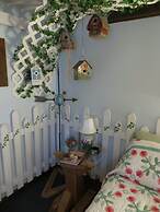 Cupola Inn Bed & Breakfast