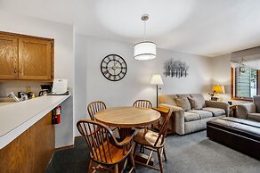 Evergreen Hill Condominiums