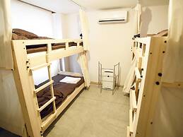 BACCHUS Kofu Guest House - Hostel