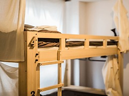 BACCHUS Kofu Guest House - Hostel