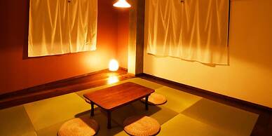 BACCHUS Kofu Guest House - Hostel
