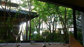 Tosawashi Kougeimura QRAUD