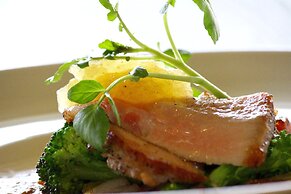 Tosawashi Kougeimura QRAUD