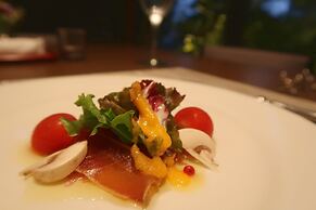 Tosawashi Kougeimura QRAUD