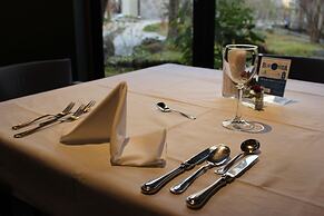 Tosawashi Kougeimura QRAUD