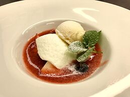 Tosawashi Kougeimura QRAUD