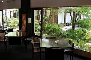 Tosawashi Kougeimura QRAUD