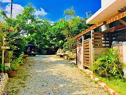 Ma-Blue Garden House