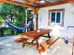 Ma-Blue Garden House