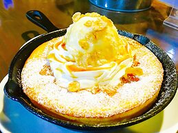 Ma-Blue Garden House