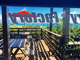 Ma-Blue Garden House