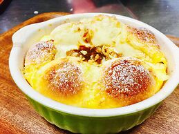 Ma-Blue Garden House