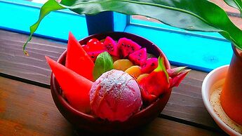 Ma-Blue Garden House