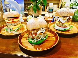 Ma-Blue Garden House