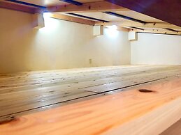 Ma-Blue Garden House