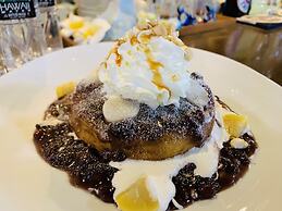 Ma-Blue Garden House