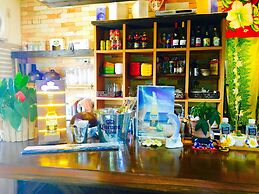 Ma-Blue Garden House