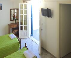 Anna Maria Rooms