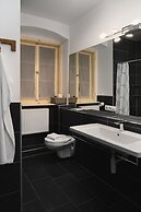 Golden Roof Apartments by Penz