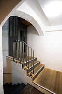 Golden Roof Apartments by Penz