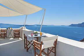 Skala Cave by Thireon