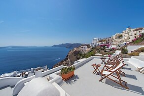 Skala Cave by Thireon