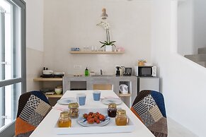 Lagadi Suites by K&K