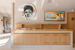 Somewhere Boutique Hotel Vouliagmeni