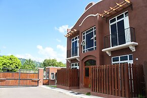 Casa Pinto Guest Apartments