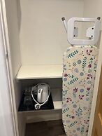 Priory Tearooms Burford With Rooms