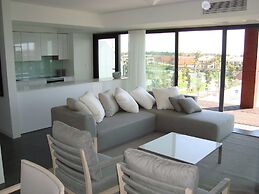 Troia Residence by The Editory - Apartamentos Ácala