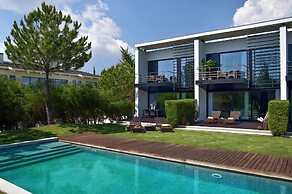 Troia Residence by The Editory - Beach Houses