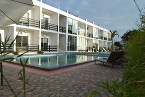 Ocean Blue Hotel