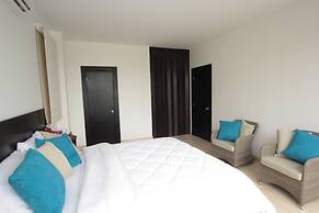 Ocean Blue Hotel