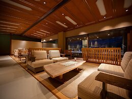 Yamanaka Onsen Kuriya Yasohachi