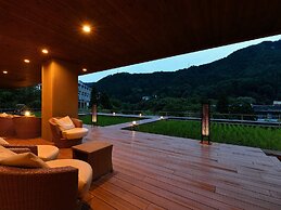 Yamanaka Onsen Kuriya Yasohachi