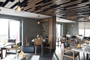 Bespoke Trendy Hotel Hanoi