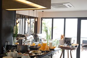 Bespoke Trendy Hotel Hanoi