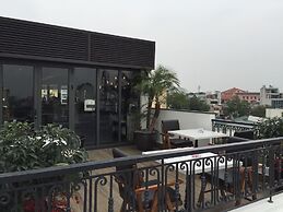 Bespoke Trendy Hotel Hanoi