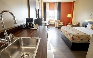 Hôtel Must – Quebec City Airport