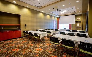 Hôtel Must – Quebec City Airport