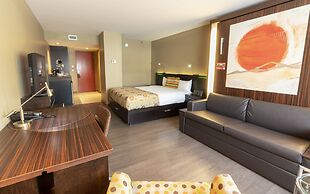 Hôtel Must – Quebec City Airport