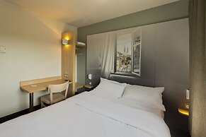 B&B HOTEL PAU Zénith