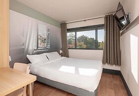B&B HOTEL PAU Zénith