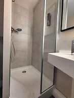 B&B HOTEL La Rochelle Centre les Minimes