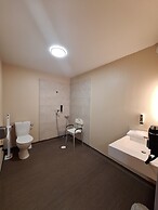 B&B HOTEL La Rochelle Centre les Minimes