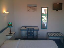 Hotel Orange Marine