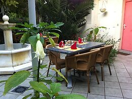 Hotel Orange Marine